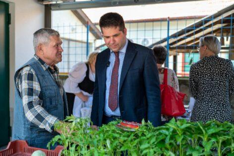 Az élelmiszeriparban a kicsiktől a nagyokig mindenki jelen van