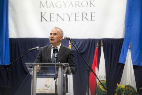 Folyamatos az adományozás a Magyarok kenyere – 15 millió búzaszem program Kárpát-medencei búzaösszeöntés ünnepén